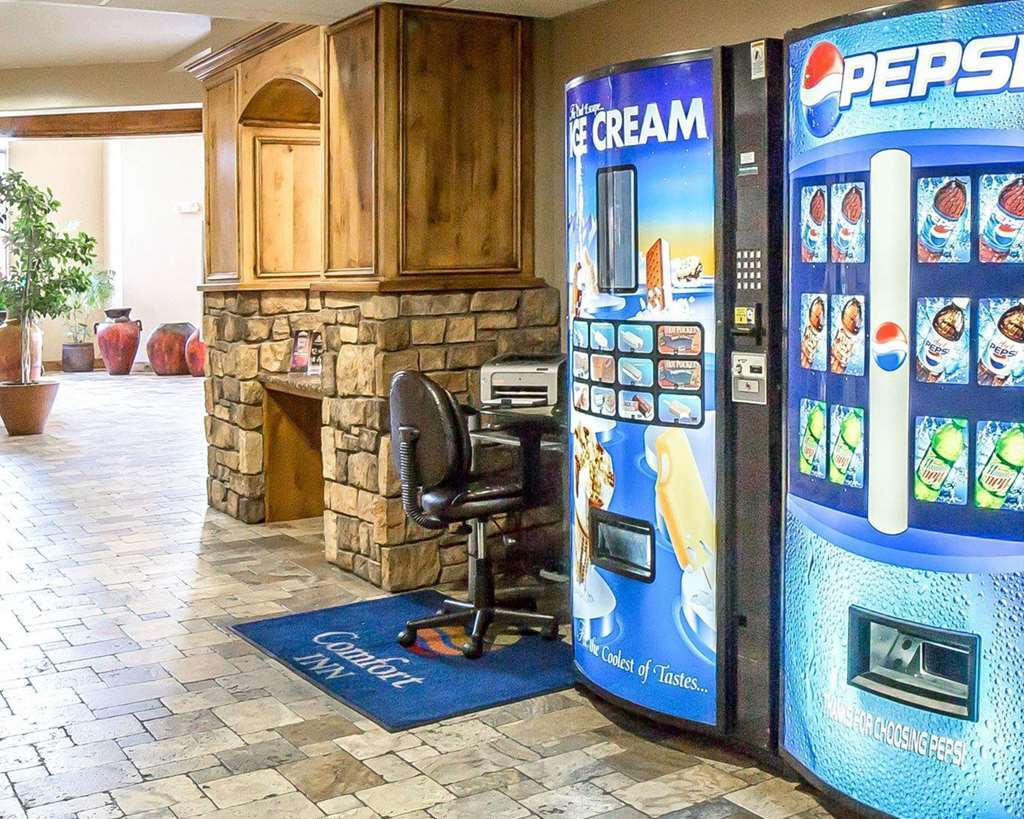 Comfort Inn At Convention Center Saint George Amenities photo